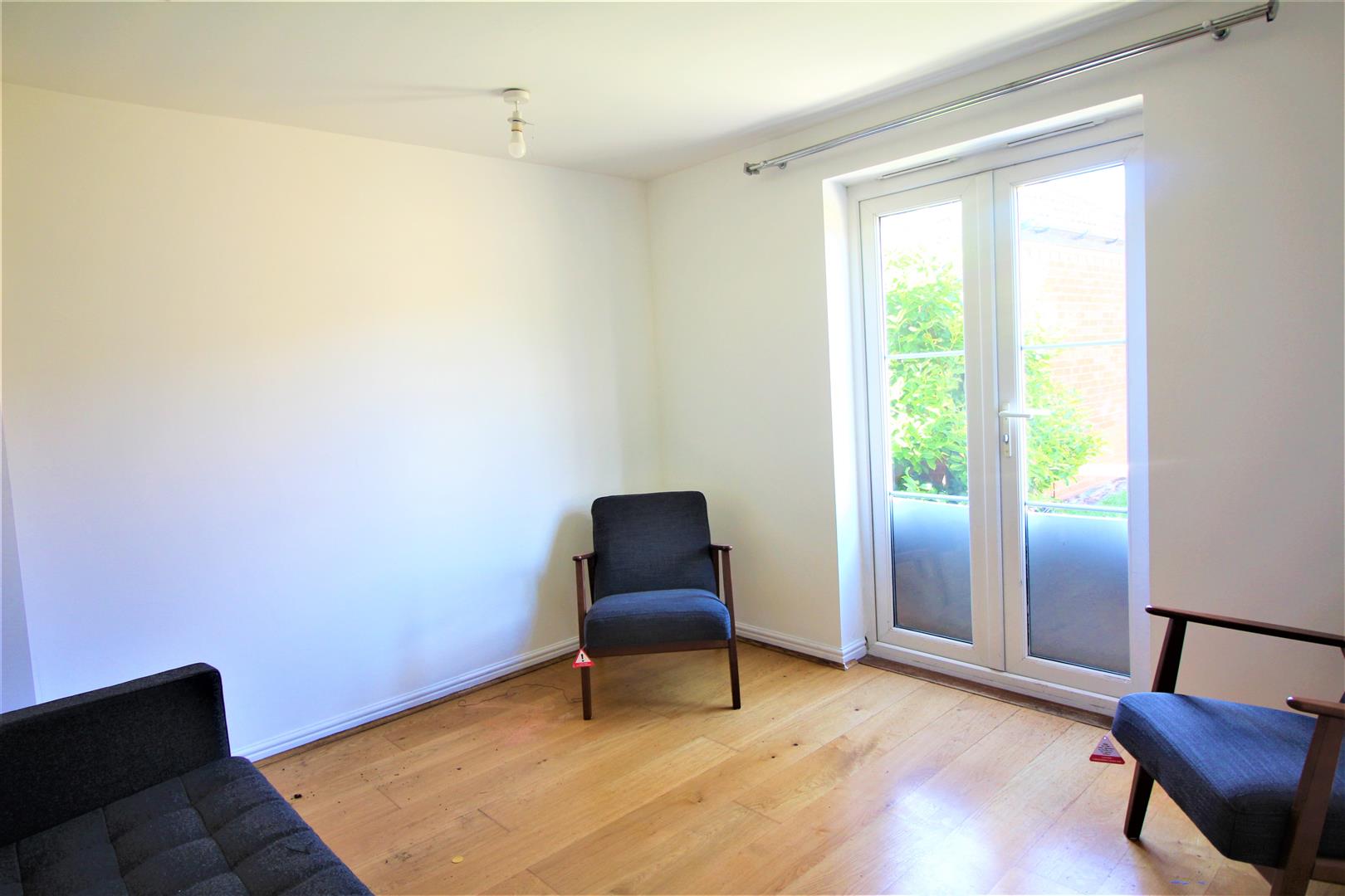 room for rent blandamour way