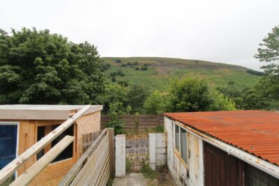 house for rent abertillery road