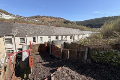 house for rent arail street