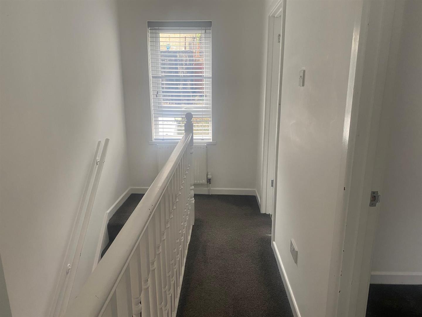 house for rent arail street