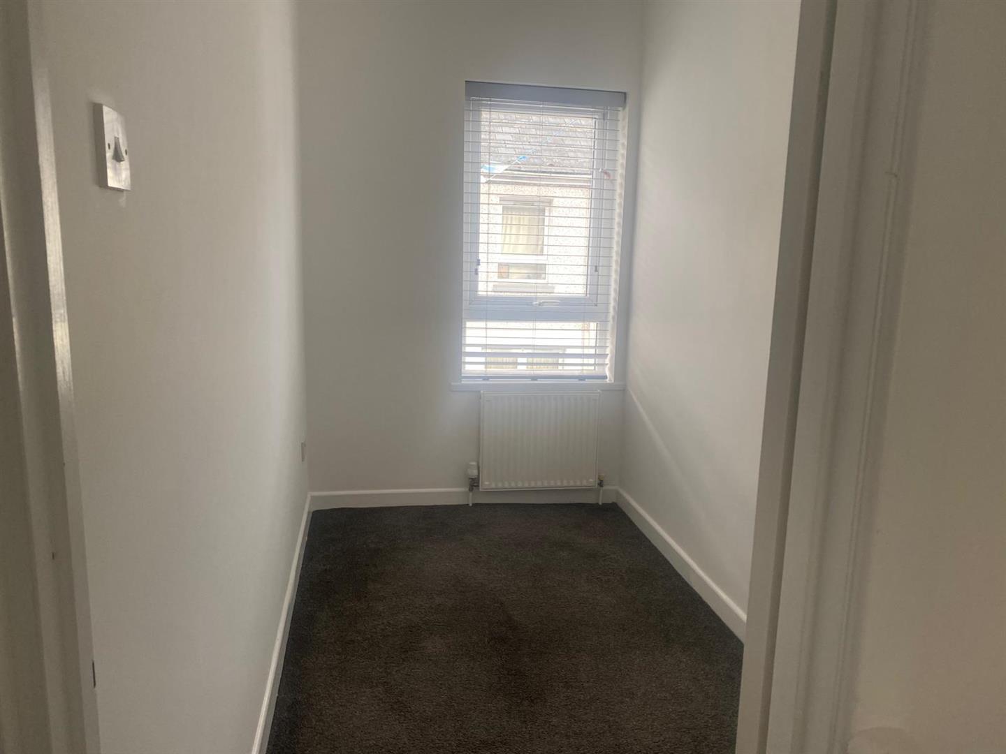 house for rent arail street