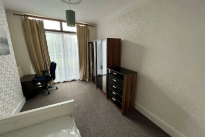 room for rent wisborough road