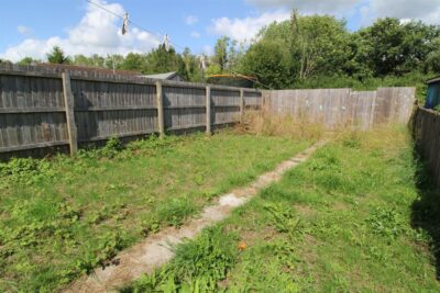 house - terraced for rent rhyd-yr-helyg