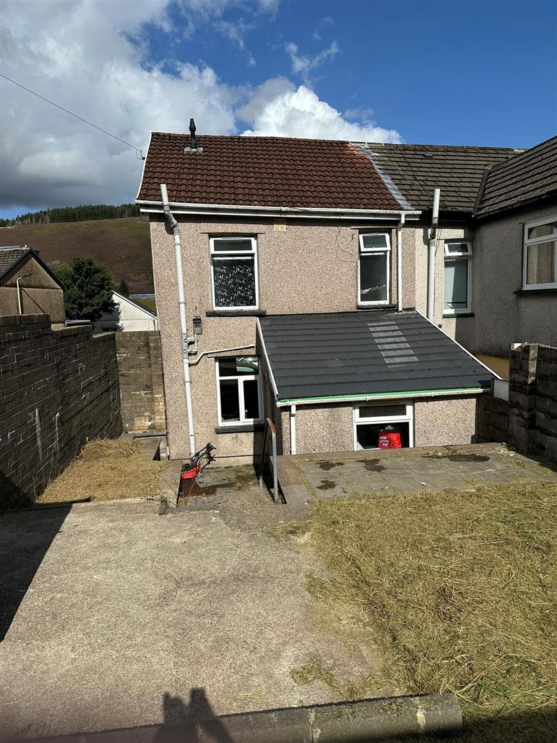 house - end terrace for sale thomas street