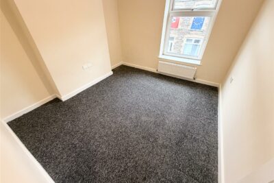 house - semi-detached for rent whittington street