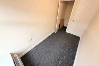 house - semi-detached for rent whittington street