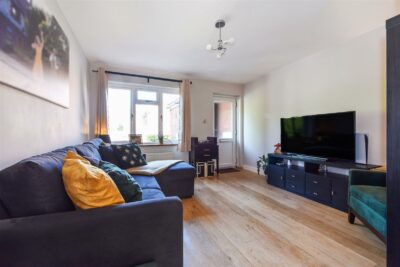 apartment for sale saxon close