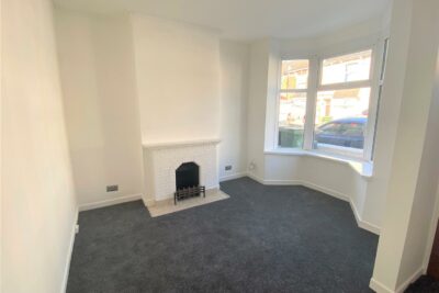 house - terraced for rent drayton road