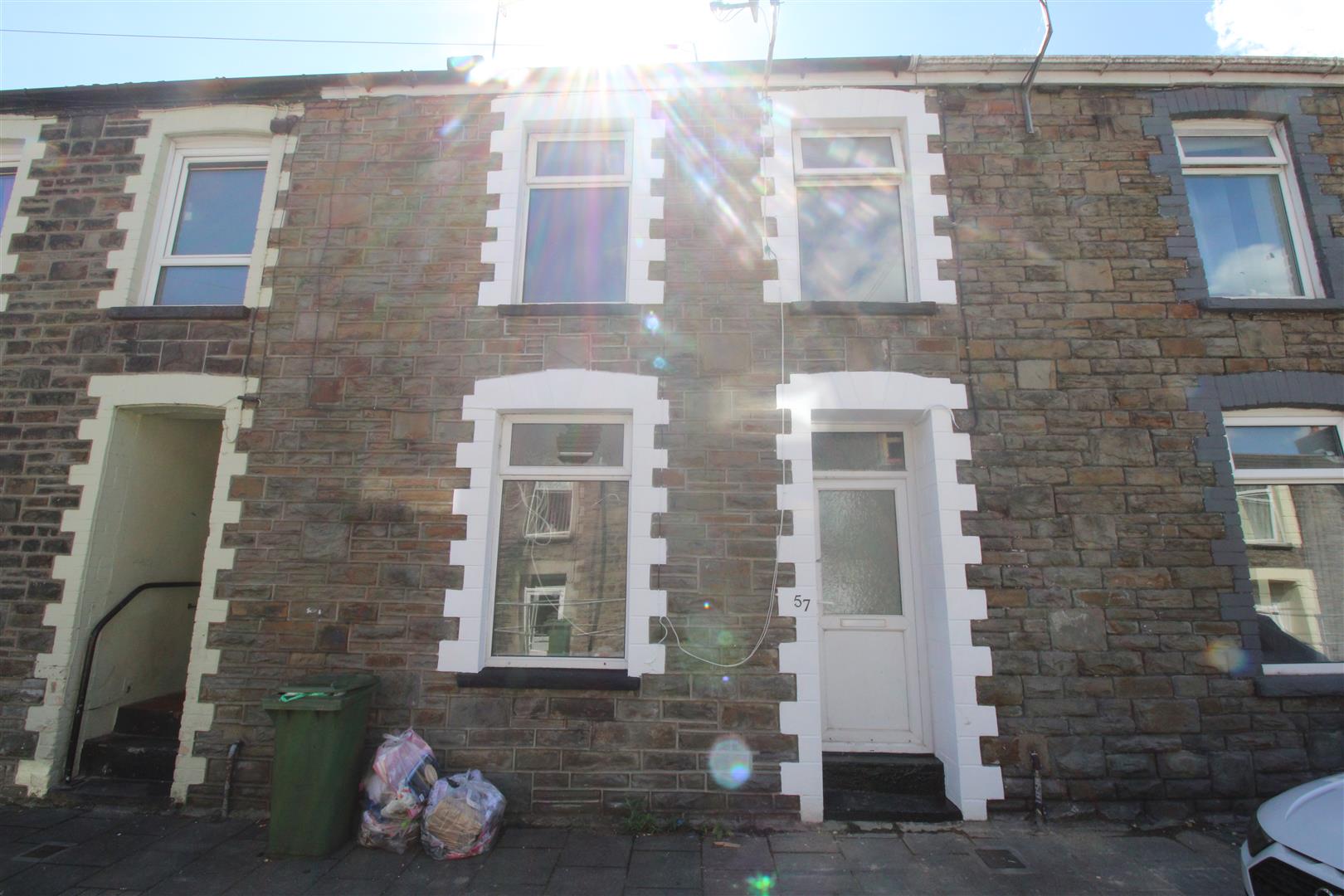 house - terraced for rent church street