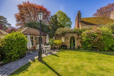 house - detached for sale castle street