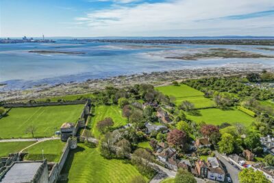 house - detached for sale castle street