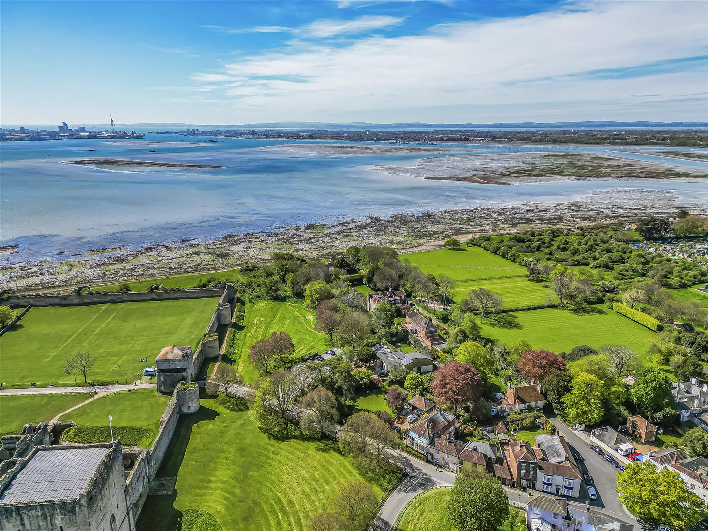 house - detached for sale castle street