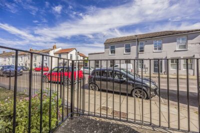 apartment for sale exmouth road