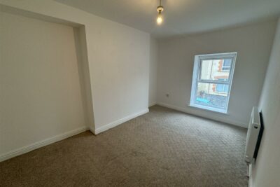 house for rent penybont road