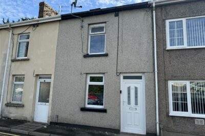 house - terraced for rent mitre street