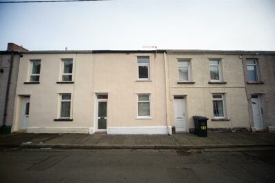 house - terraced for rent stanfield street