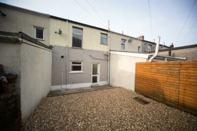 house - terraced for rent stanfield street