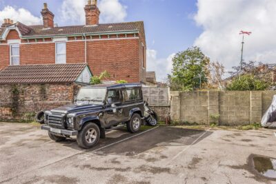 apartment for sale london road