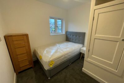 room for rent portway