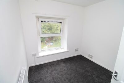 house - terraced for rent ty'r felin street