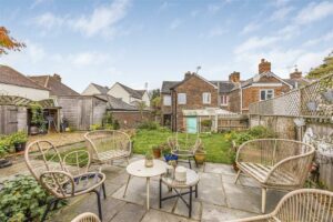 house - end terrace for sale north street