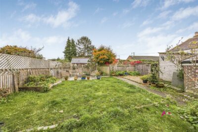 house - end terrace for sale north street