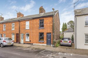 house - end terrace for sale north street