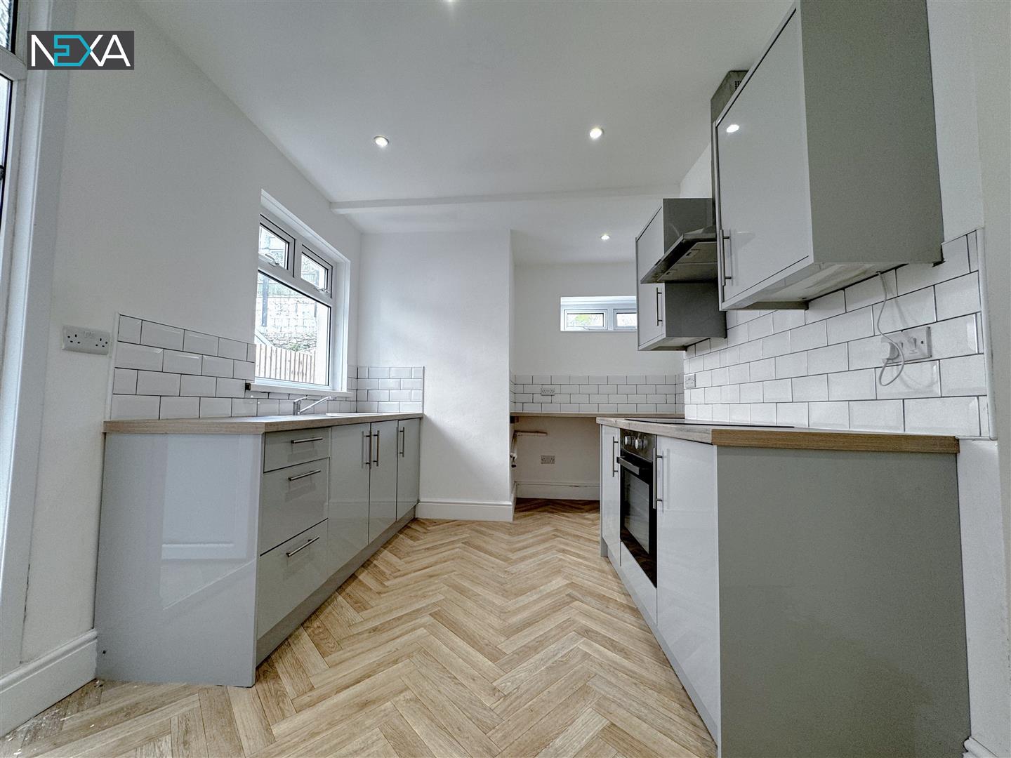 house - terraced for rent harcourt terrace