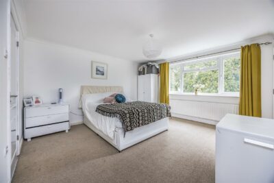 house - detached for sale horndean road