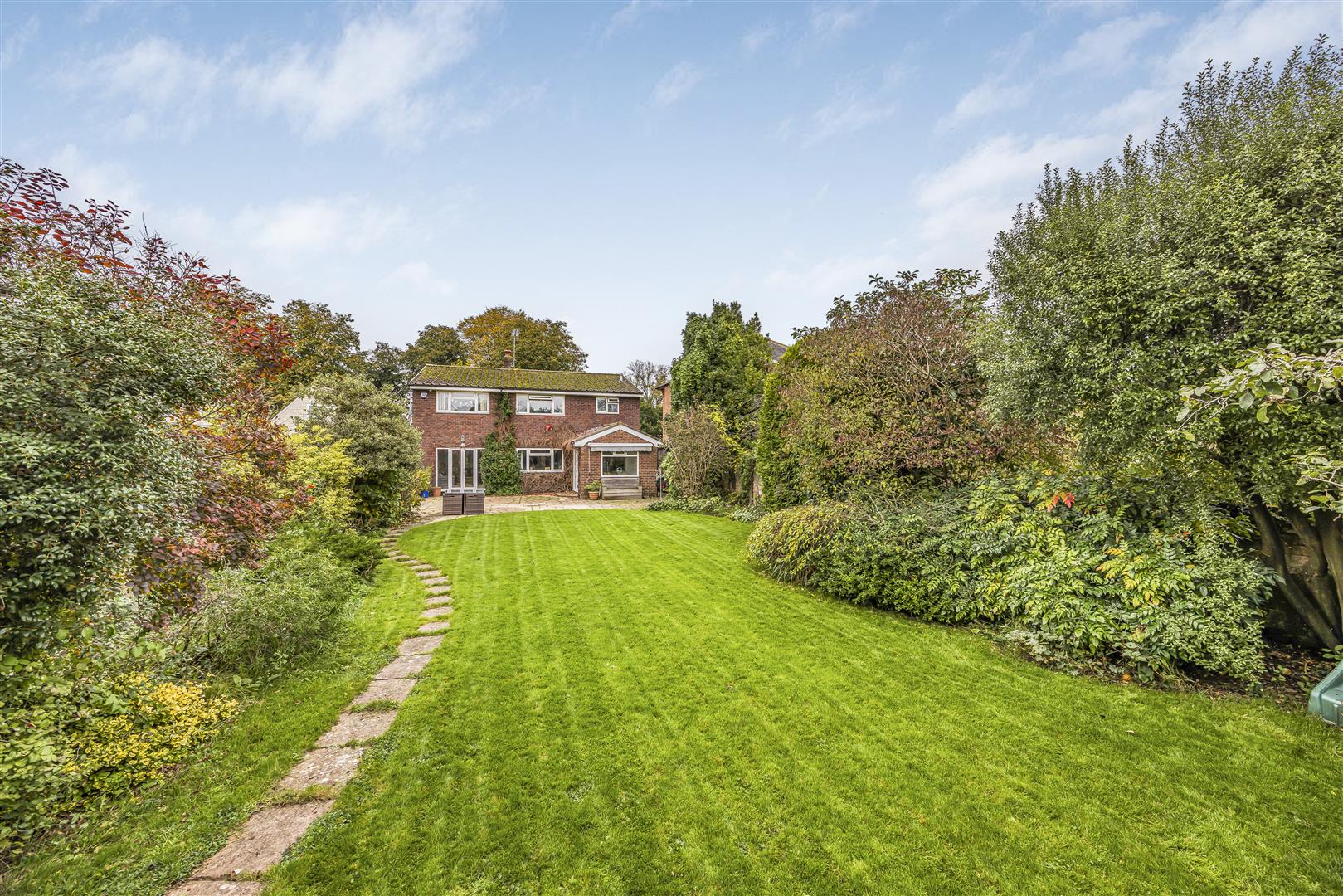 house - detached for sale horndean road