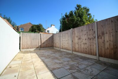 house - terraced for rent wyndcliffe road