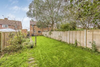 house - end terrace for sale james road