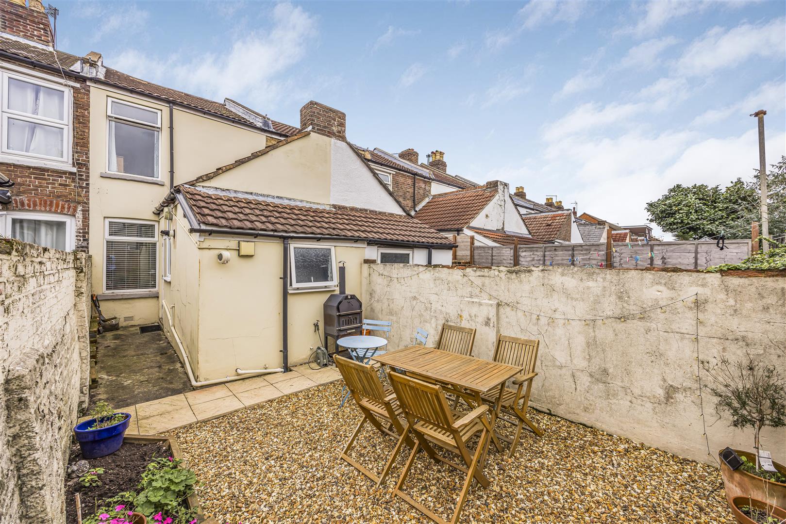 house - terraced for sale talbot road