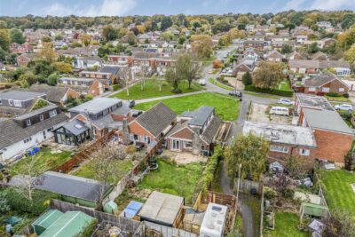 house - detached for sale grenfield court