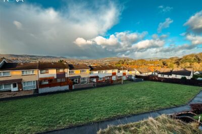 house - terraced for sale wembley