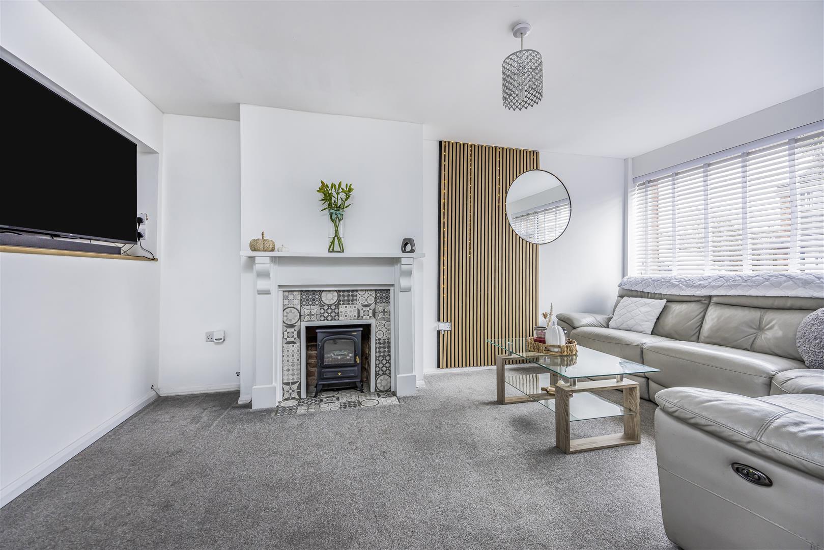 house - terraced for sale lordington close