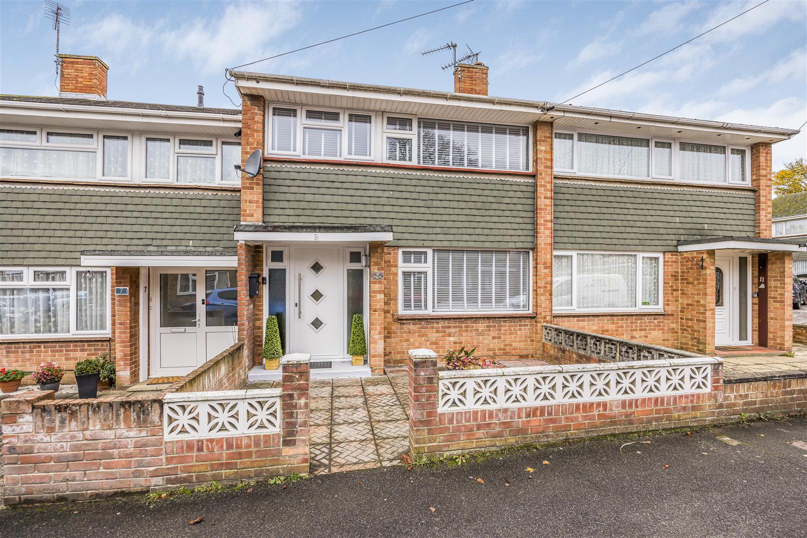 house - terraced for sale lordington close