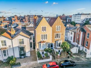 house for sale netley road