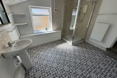 house - terraced for rent montague street
