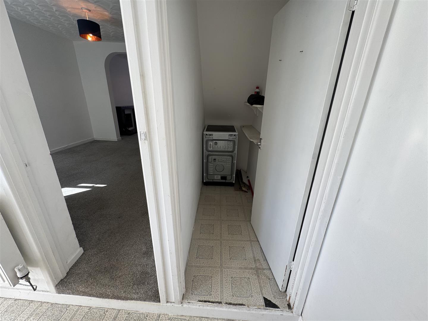 house - terraced for rent montague street