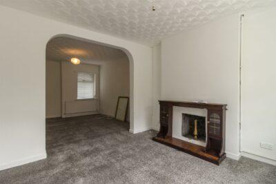 house - terraced for rent montague street