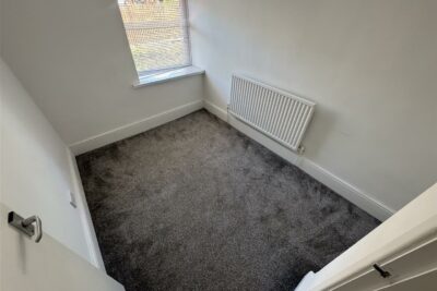 house - terraced for rent montague street