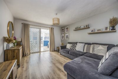 house - end terrace for sale station road