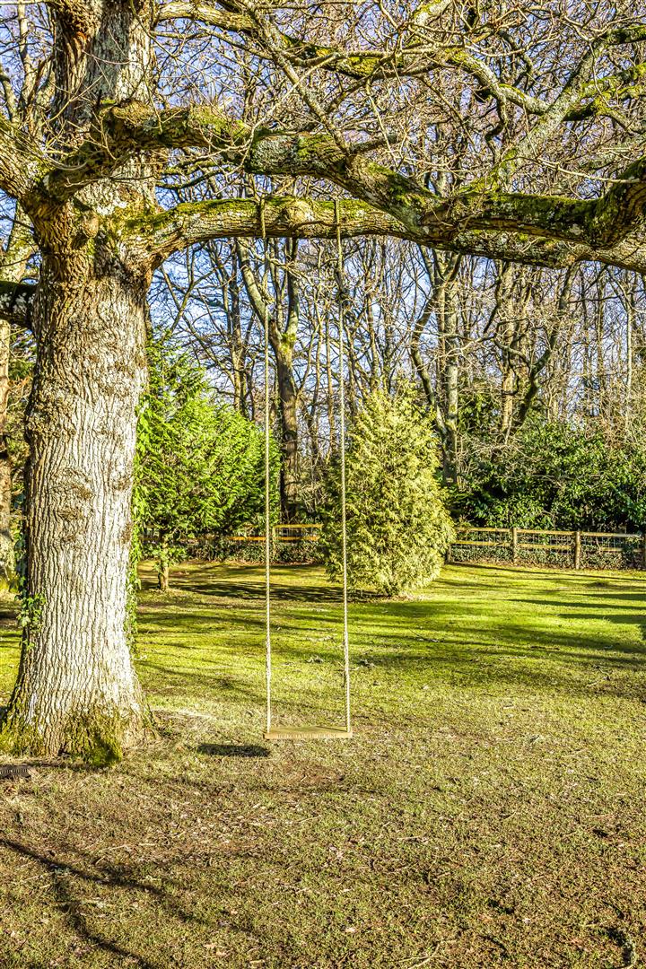 house - detached for sale broad lane