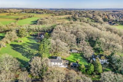 house - detached for sale broad lane