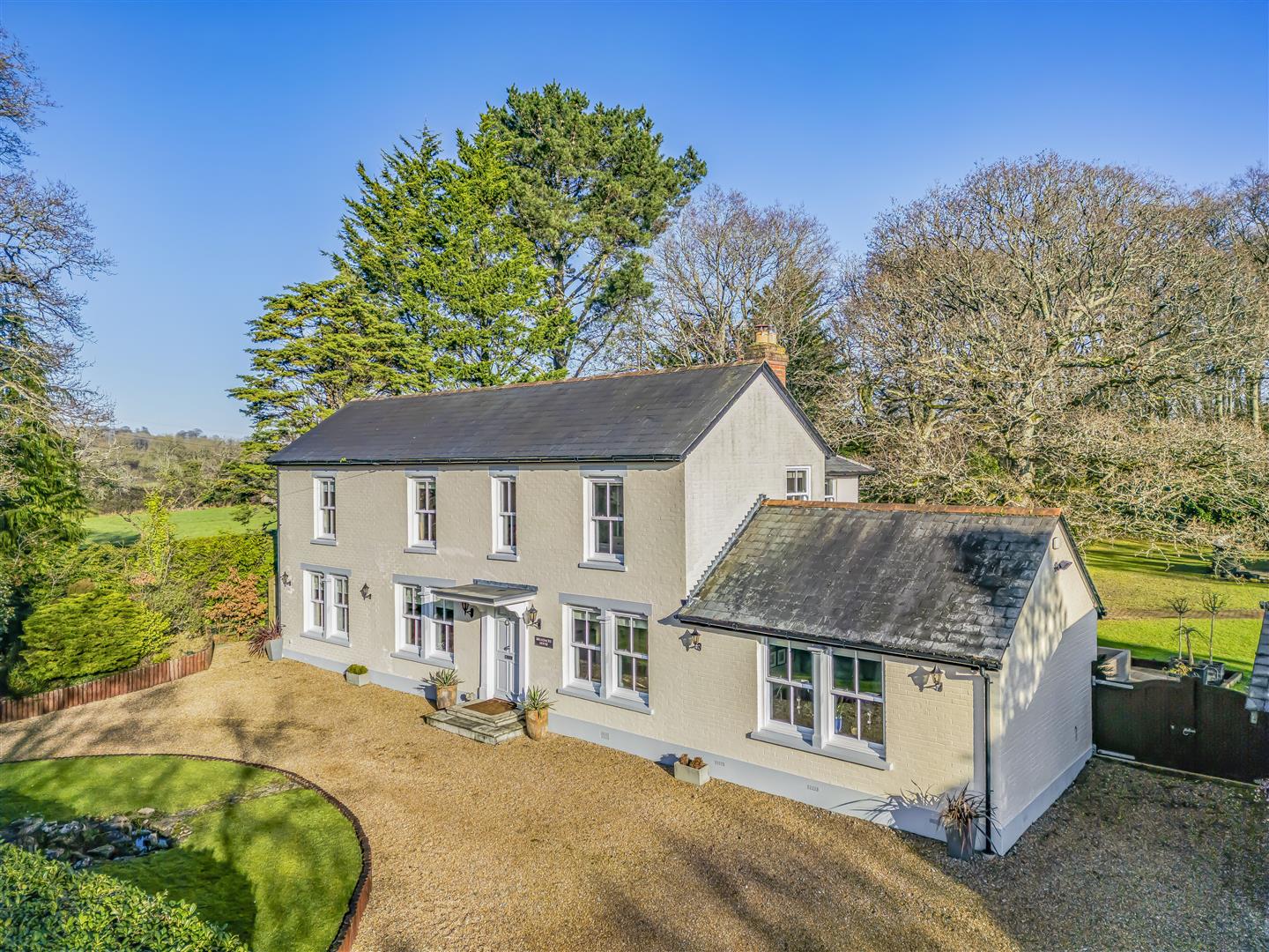 house - detached for sale broad lane