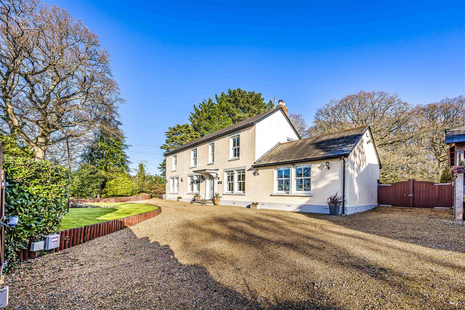 house - detached for sale broad lane