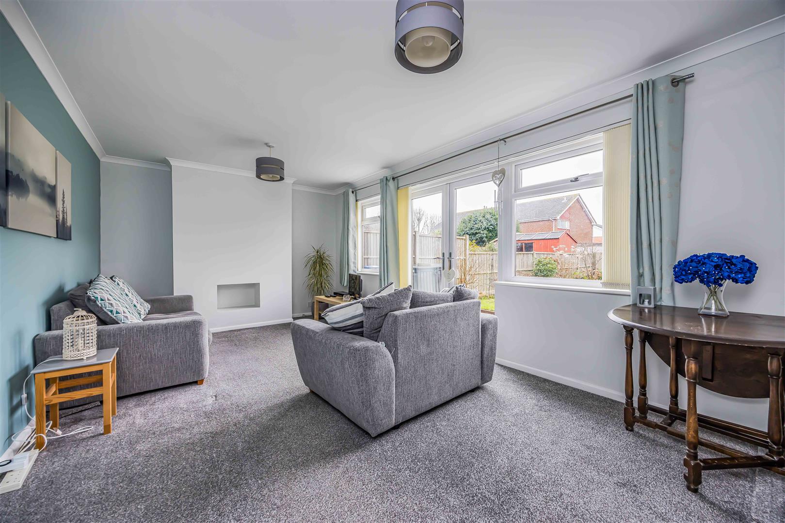 house - semi-detached for sale bardon way