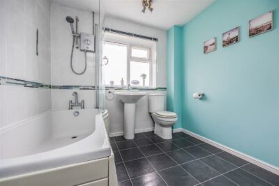 house - semi-detached for sale bardon way