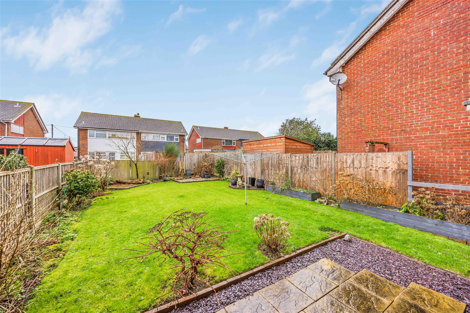 house - semi-detached for sale bardon way